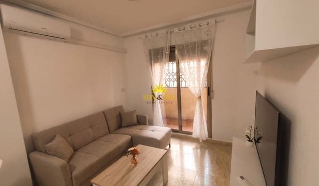 2 bedroom Beach Apartment for rent in Centro - Muelle Pesquero, Torrevieja - € 800 (Ref: 9824217)