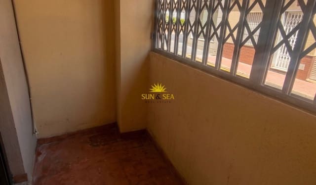 2 bedroom Beach Apartment for rent in Centro - Muelle Pesquero, Torrevieja - € 800 (Ref: 9824217)