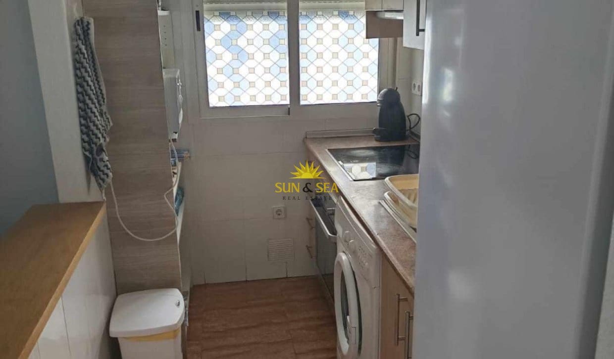 2 bedroom Apartment for holiday rental in Los Alcazares with pool - € 750 (Ref: 9827520)