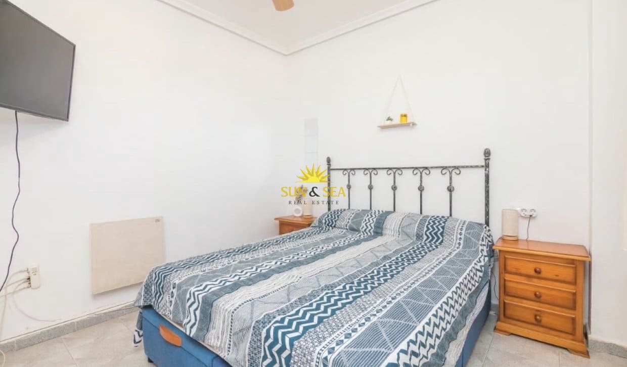 2 bedroom Townhouse for sale in Gran Alacant with pool - € 229,000 (Ref: 9827521)