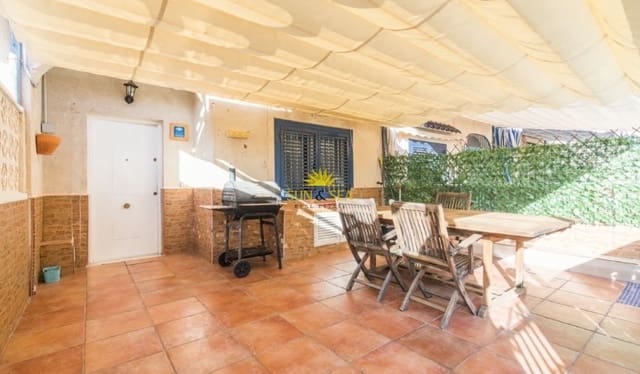 2 bedroom Townhouse for sale in Panorama - Sierramar, Santa Pola with pool - € 229,000 (Ref: 9827521)
