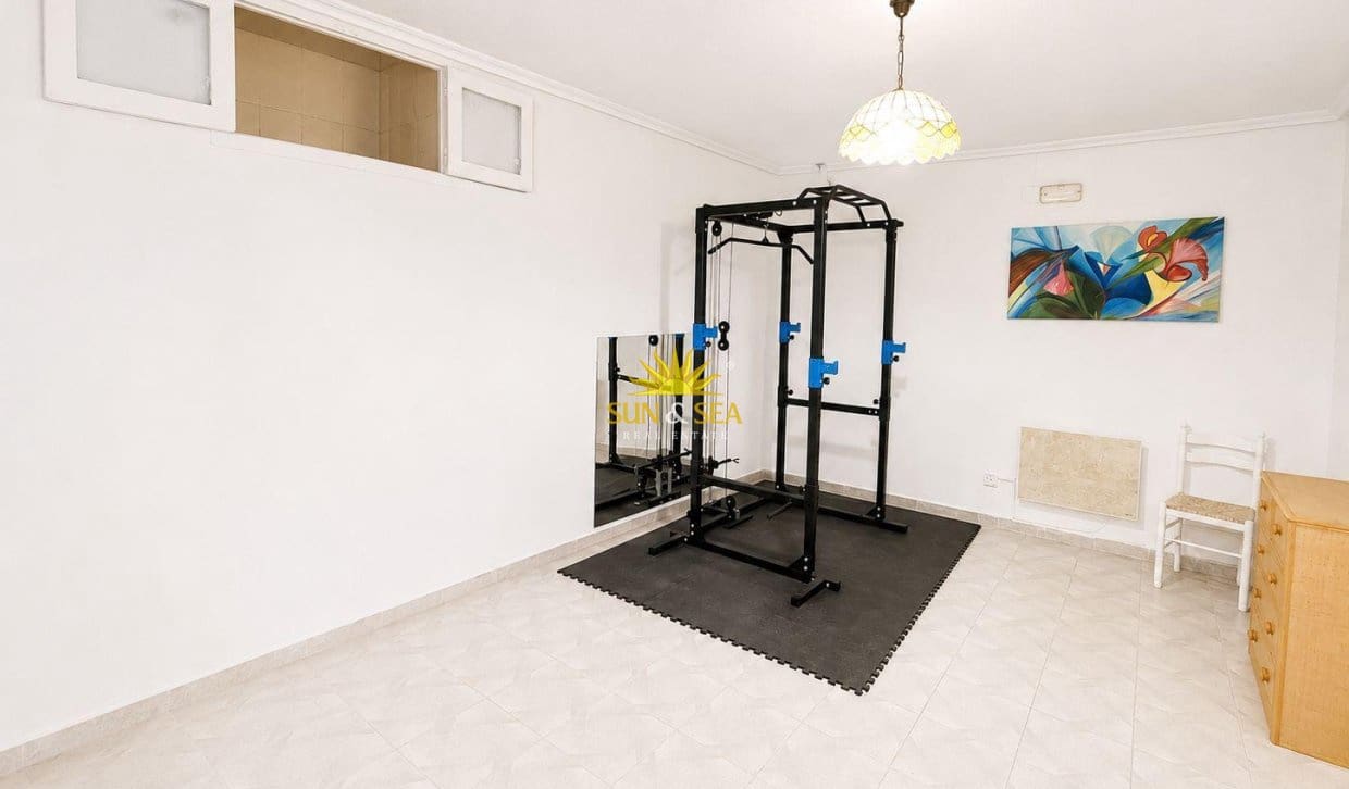 2 bedroom Townhouse for sale in Gran Alacant with pool - € 229,000 (Ref: 9827521)