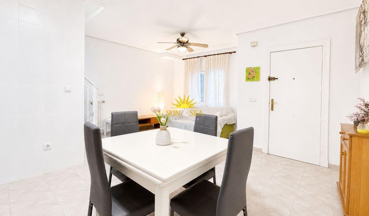 2 bedroom Townhouse for sale in Gran Alacant with pool - € 229,000 (Ref: 9827521)
