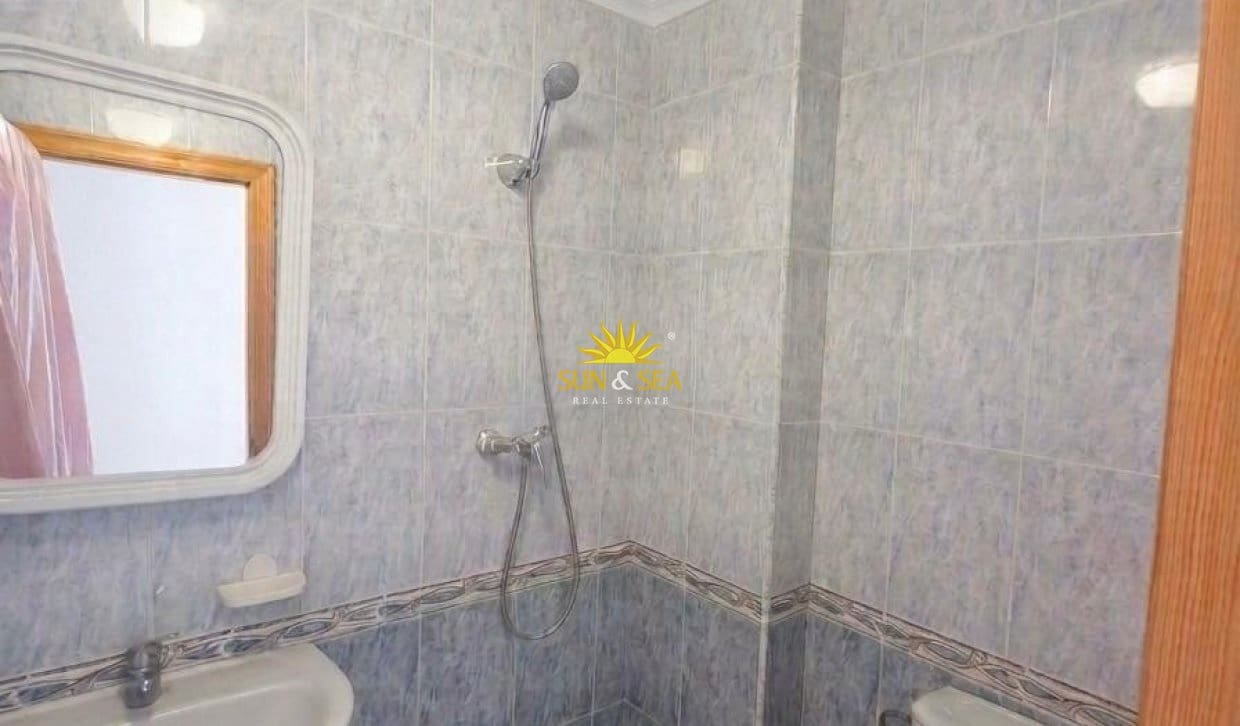 3 camera da letto Appartamento in vendita in Torrevieja con garage - 136.000 € (Rif: 9830115)