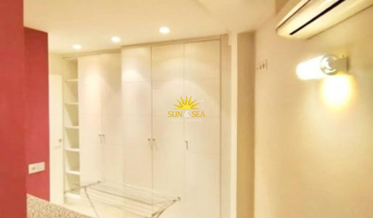 2 bedroom Apartment for rent in Murcia city - € 940 (Ref: 9830378)
