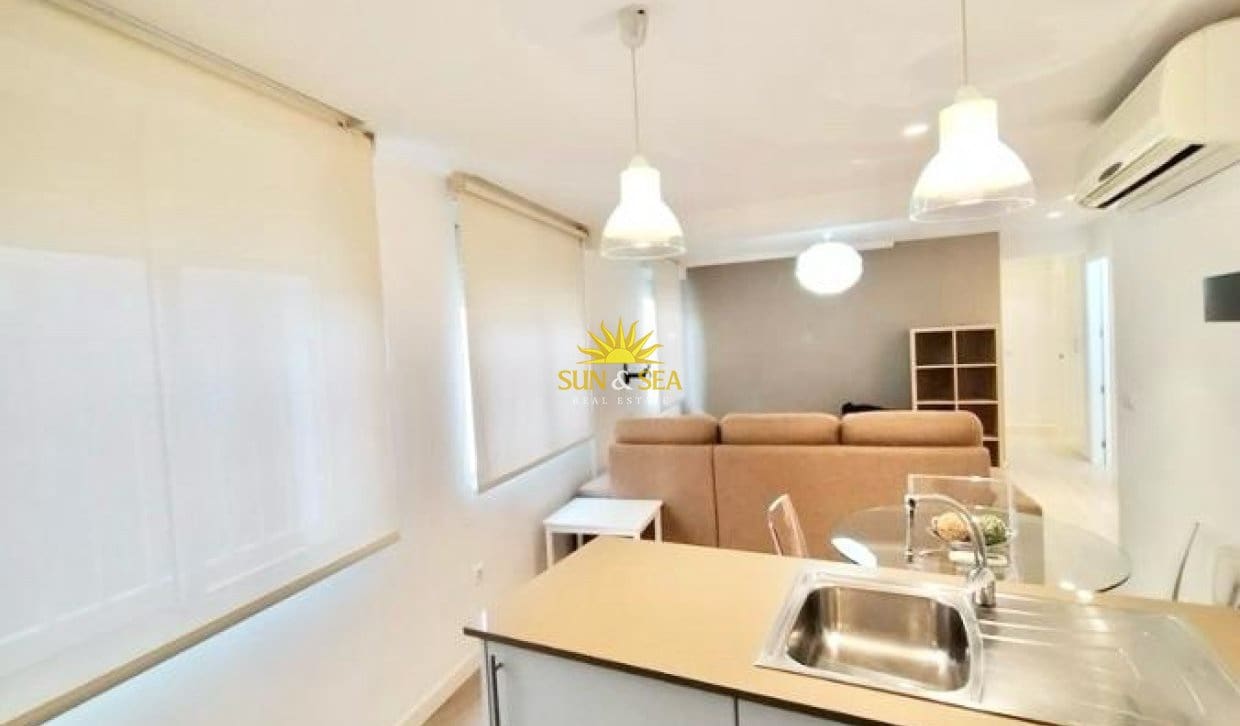 2 bedroom Apartment for rent in Murcia city - € 940 (Ref: 9830378)