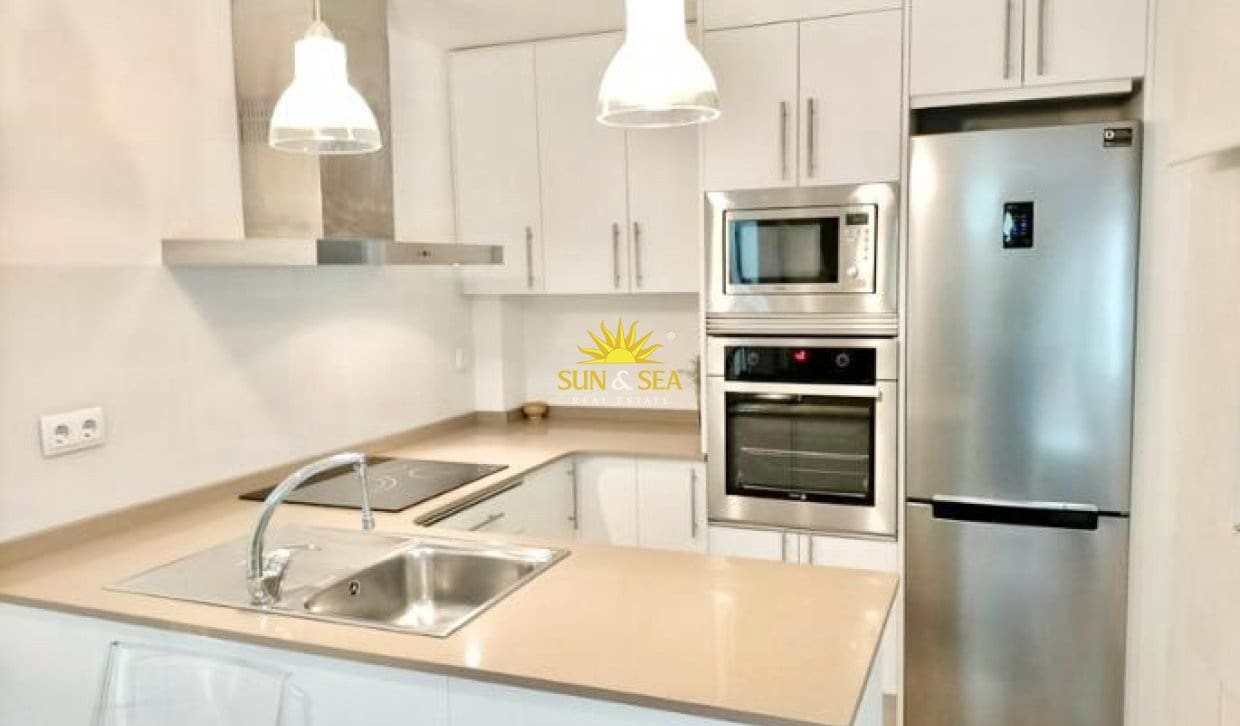 2 bedroom Apartment for rent in Murcia city - € 940 (Ref: 9830378)