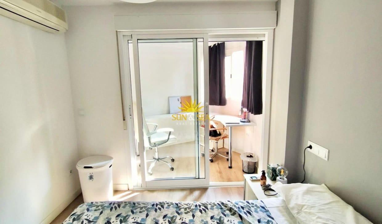 2 bedroom Apartment for rent in Murcia city - € 940 (Ref: 9830378)