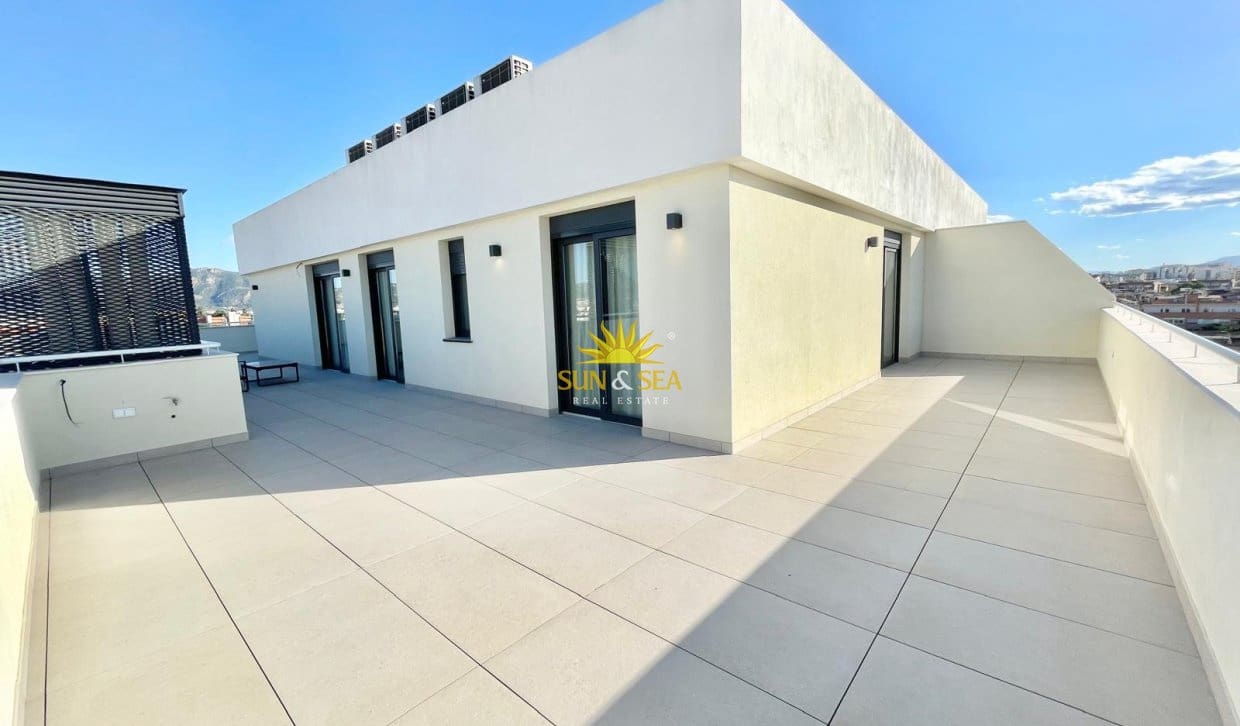 3 camera da letto Attico da affittare in Murcia citta con piscina garage - 2.500 € (Rif: 9831993)