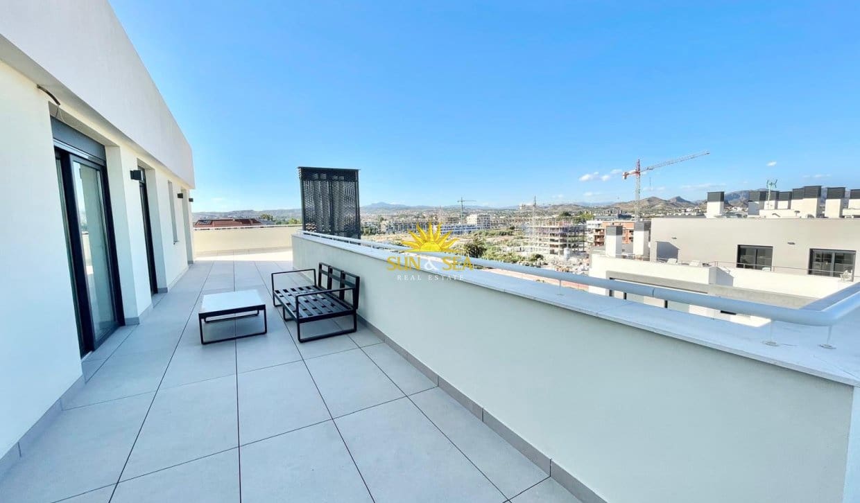 3 camera da letto Attico da affittare in Murcia citta con piscina garage - 2.500 € (Rif: 9831993)