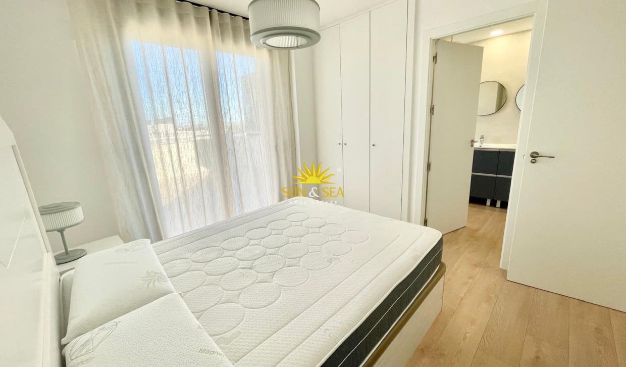 3 camera da letto Attico da affittare in Murcia citta con piscina garage - 2.500 € (Rif: 9831993)