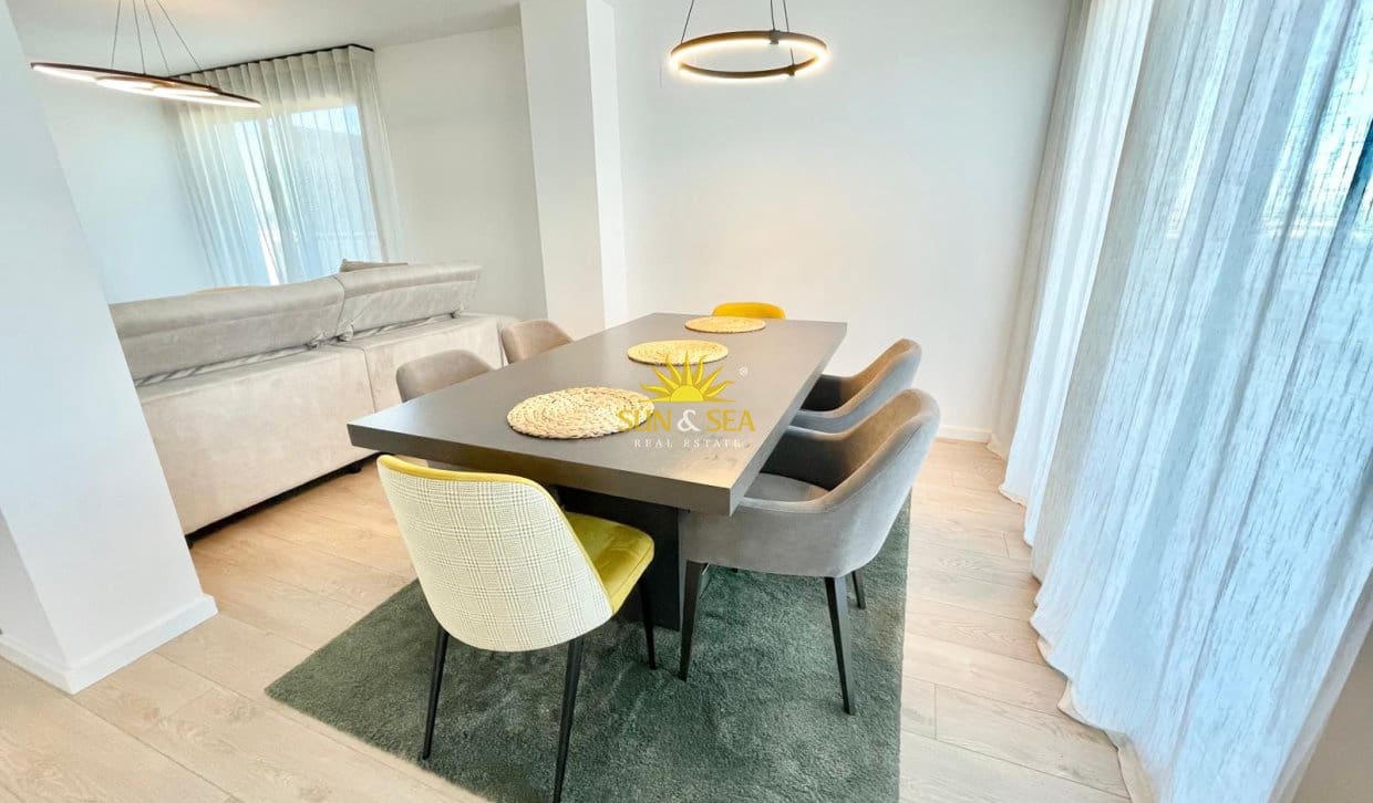 3 camera da letto Attico da affittare in Murcia citta con piscina garage - 2.500 € (Rif: 9831993)