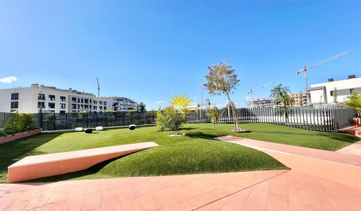 3 camera da letto Attico da affittare in Murcia citta con piscina garage - 2.500 € (Rif: 9831993)
