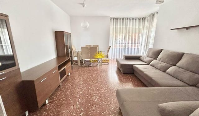 Appartement de 4 chambres à louer à Cartagena Ciudad, Carthagène - 900 € (Ref: 9831994)