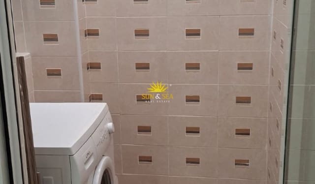 2 slaapkamer Appartement te huur in Antonio Machado, Torrevieja met zwembad - € 880 (Ref: 9833029)