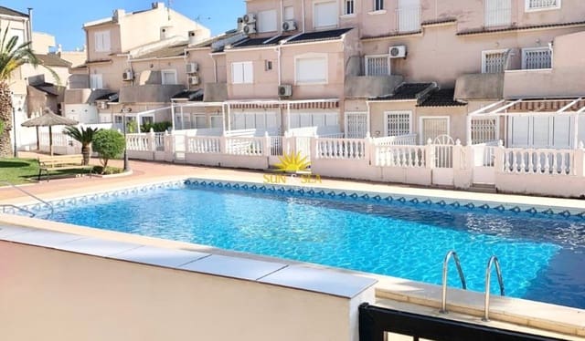 1 slaapkamer Villa te huur in Mil Palmeras, Pilar de la Horadada met zwembad - € 2.000 (Ref: 9834269)
