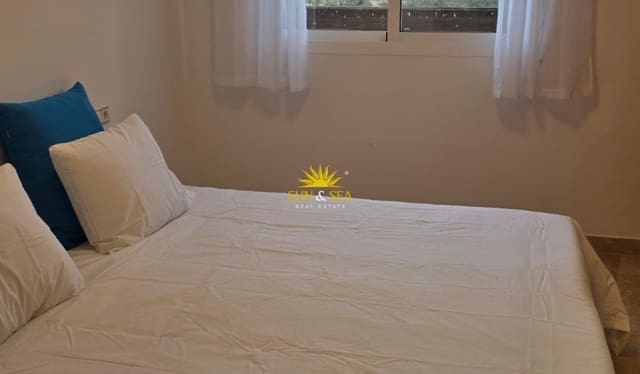 Apartamento de 2 habitaciones en Gea y Truyols, Murcia ciudad en alquiler con piscina - 900 € (Ref: 9834271)