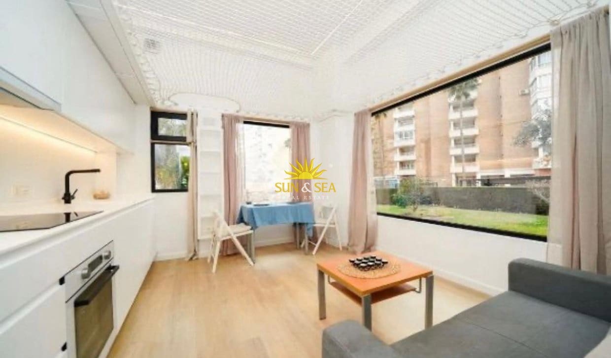 1 bedroom Studio for rent in Orihuela Costa - € 500 (Ref: 9834813)