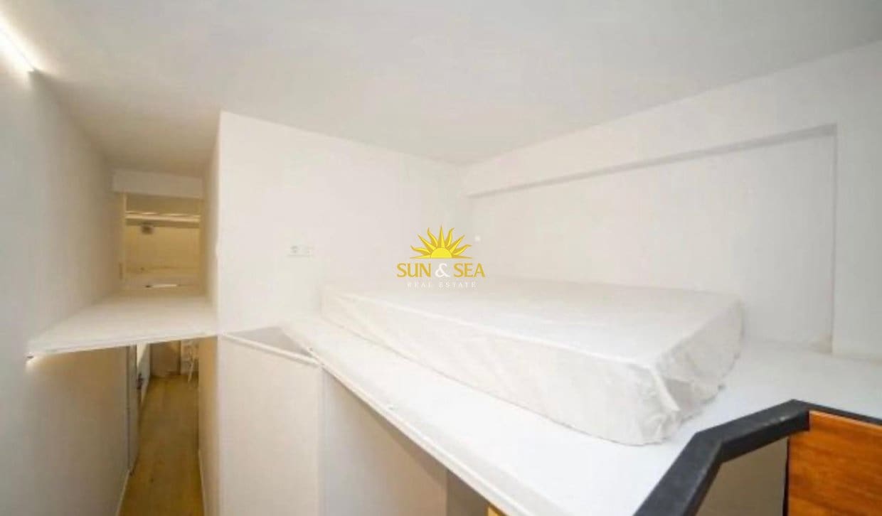 1 bedroom Studio for rent in Orihuela Costa - € 500 (Ref: 9834813)