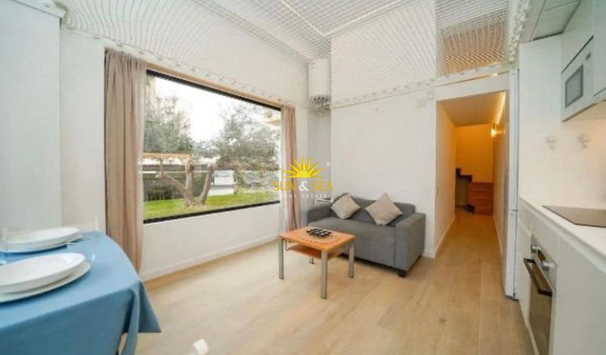 1 bedroom Studio for rent in Orihuela Costa - € 500 (Ref: 9834813)
