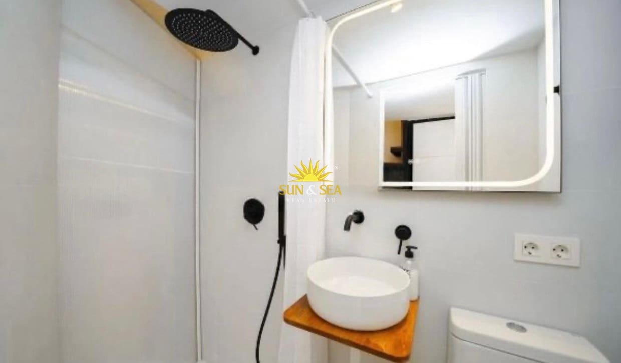 1 bedroom Studio for rent in Orihuela Costa - € 500 (Ref: 9834813)