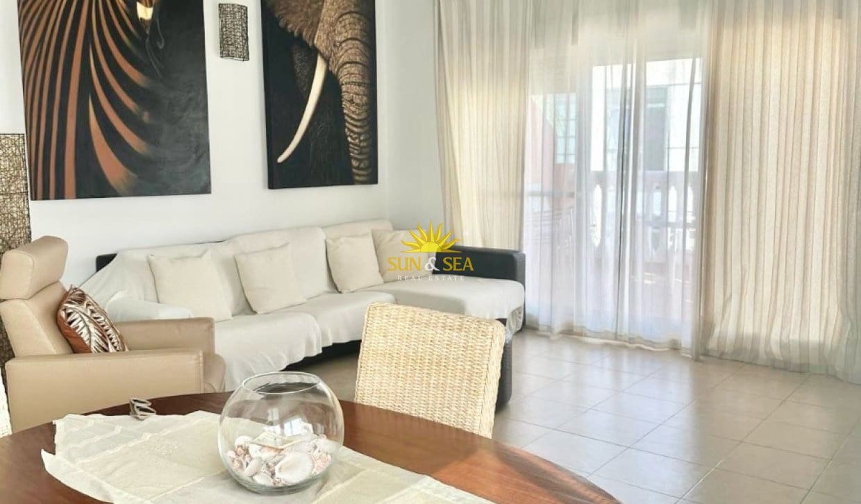 3 bedroom Apartment for rent in Javea / Xabia with pool garage - € 2,100 (Ref: 9836760)