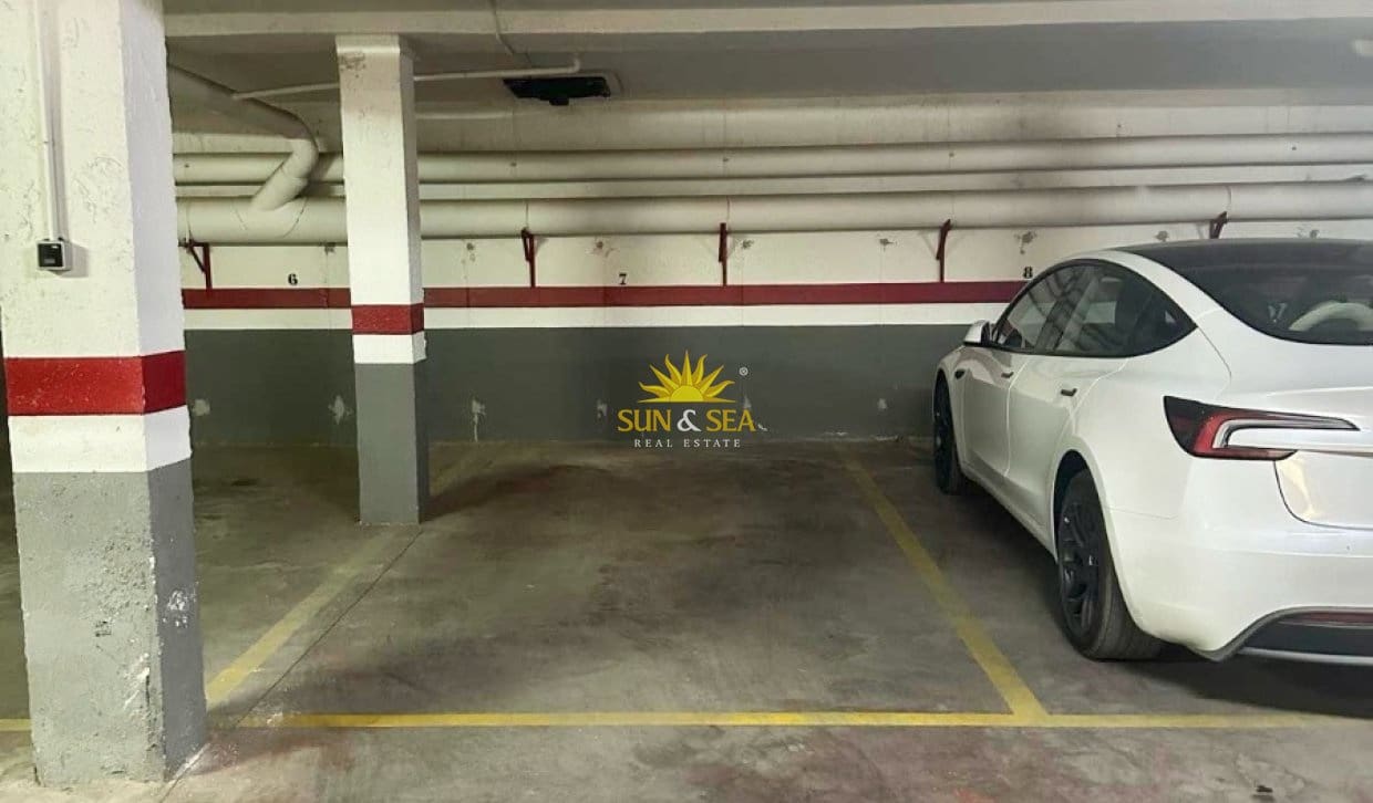3 bedroom Apartment for rent in Javea / Xabia with pool garage - € 2,100 (Ref: 9836760)