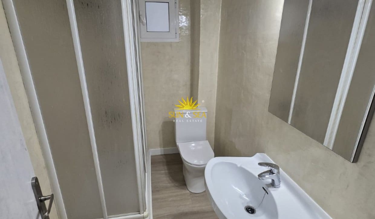 3 bedroom Apartment for holiday rental in Elche / Elx - € 750 (Ref: 9838424)
