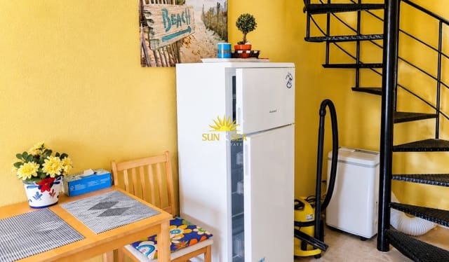 2 chambre Appartement à vendre à Playa de los Locos, Torrevieja avec piscine - 147 000 € (Ref: 9838426)
