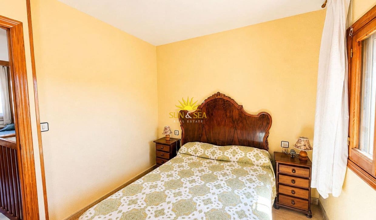 4 bedroom Townhouse for sale in San Pedro del Pinatar - € 180,000 (Ref: 9838563)