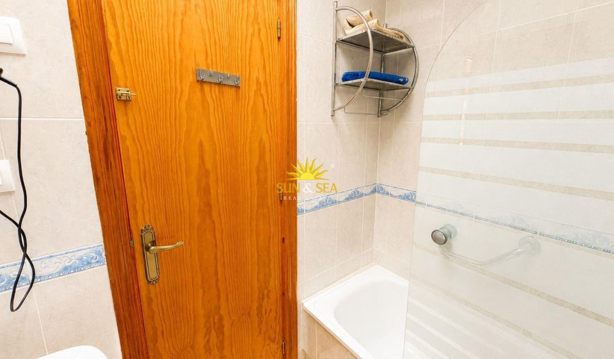 4 bedroom Townhouse for sale in San Pedro del Pinatar - € 180,000 (Ref: 9838563)