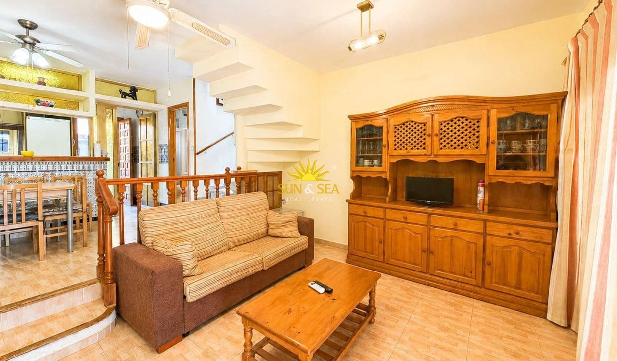4 bedroom Townhouse for sale in San Pedro del Pinatar - € 180,000 (Ref: 9838563)