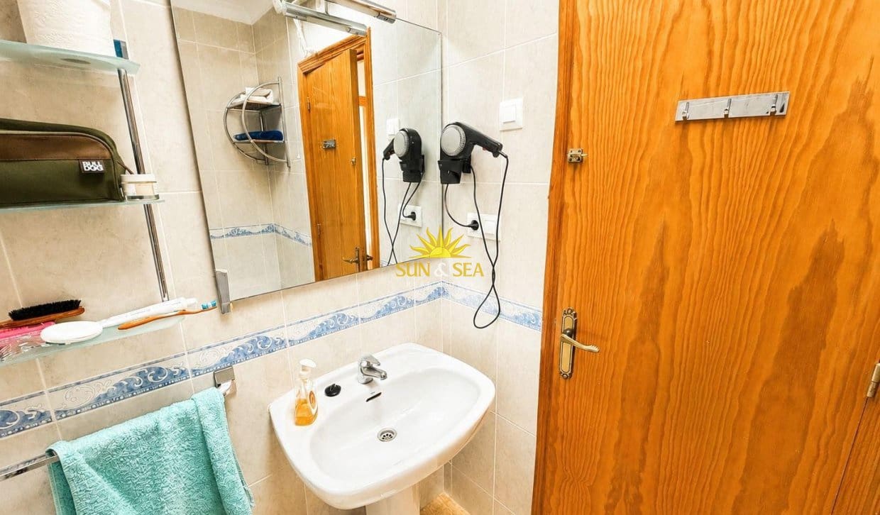 4 bedroom Townhouse for sale in San Pedro del Pinatar - € 180,000 (Ref: 9838563)
