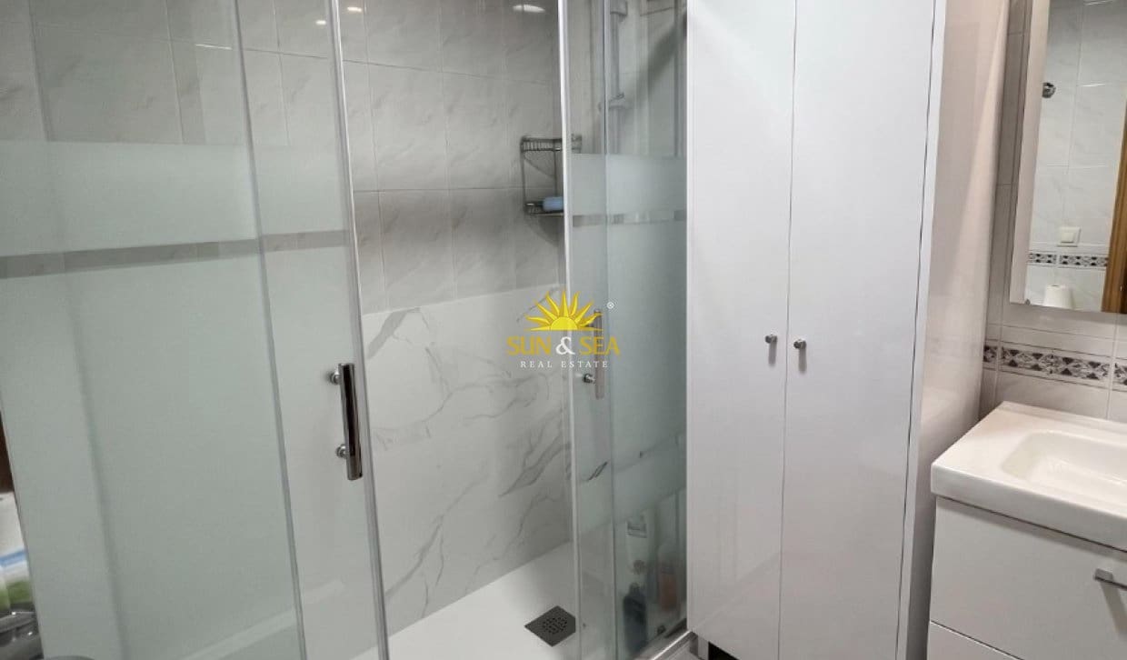 3 bedroom Apartment for rent in Murcia city with garage - € 900 (Ref: 9838684)