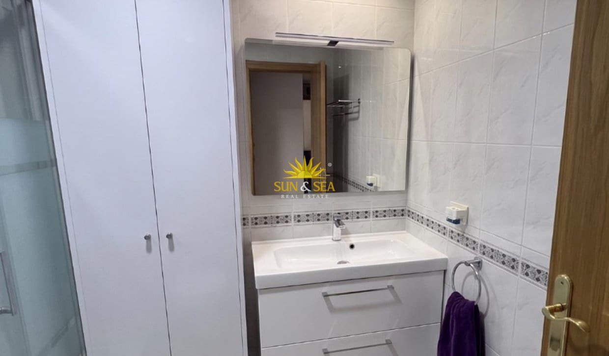 3 bedroom Apartment for rent in Murcia city with garage - € 900 (Ref: 9838684)