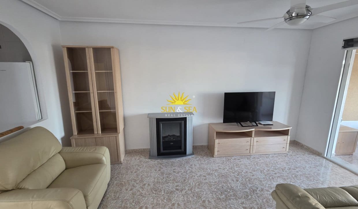2 sovrum Bungalow att hyra i San Miguel de Salinas - 750 € (Ref: 9838686)
