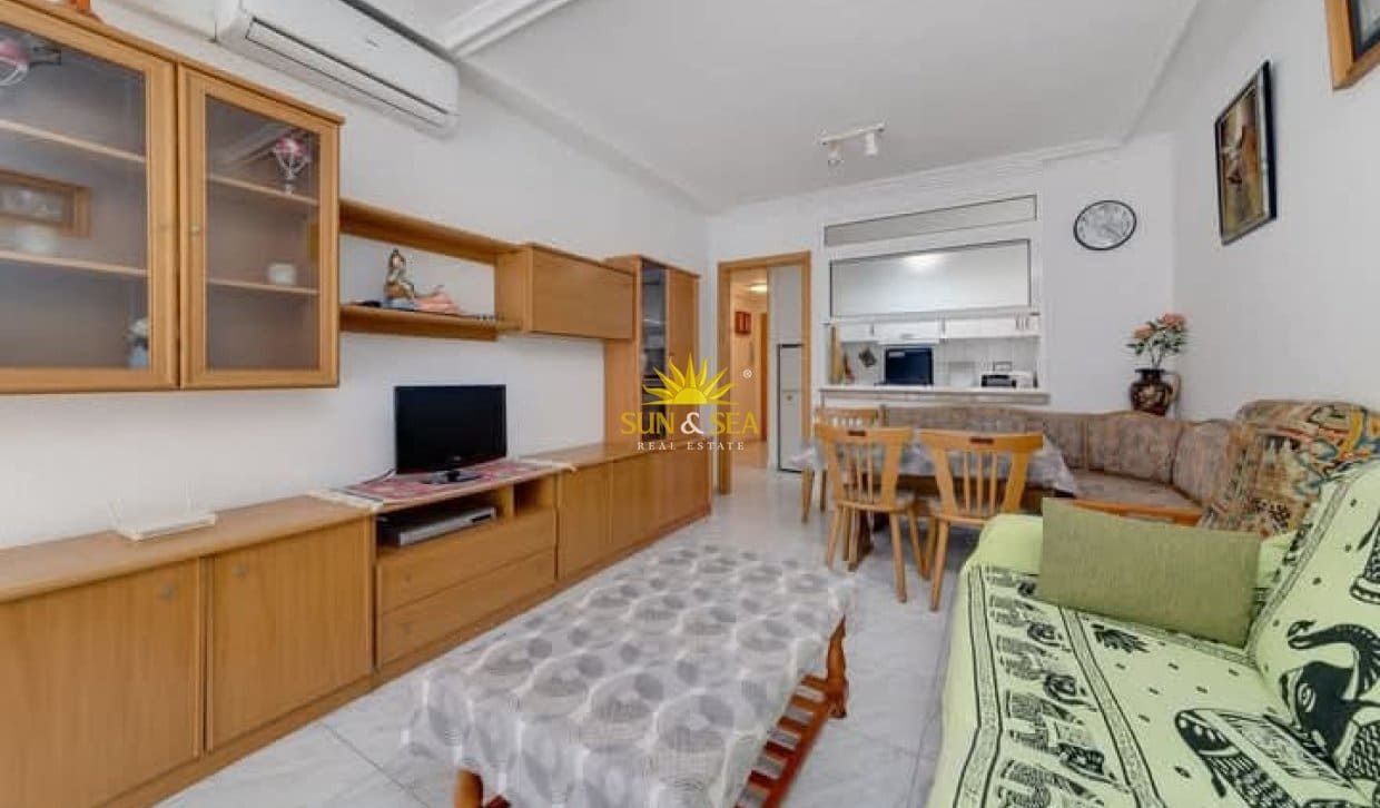 1 sypialnia Apartament na kwatery wakacyjne w Torrevieja - 750 € (Ref: 9841563)