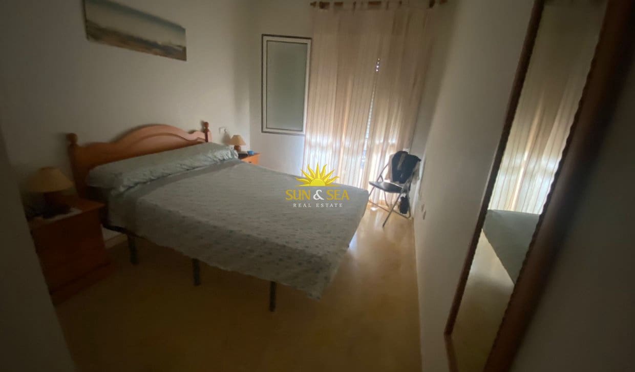 2 bedroom Townhouse for holiday rental in Orihuela Costa with pool garage - € 800 (Ref: 9841866)