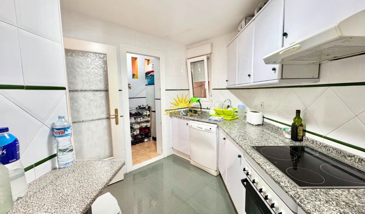 2 quarto Casa em Banda para arrendamento para férias em Orihuela Costa com piscina Garagem - 800 € (Ref: 9841866)