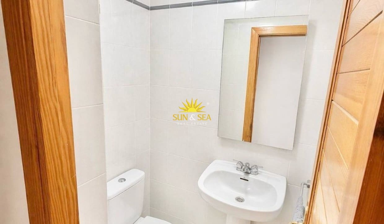 4 bedroom Apartment for holiday rental in Los Alcazares with garage - € 1,500 (Ref: 9844486)
