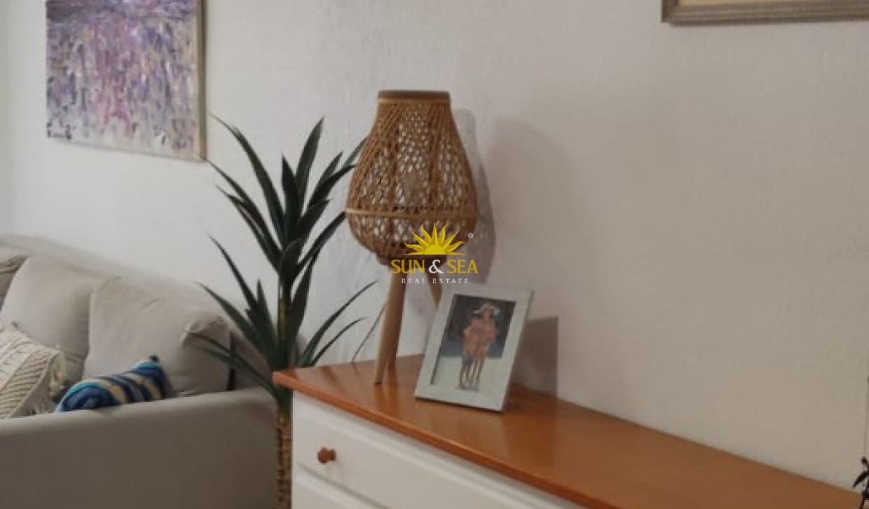 2 bedroom Apartment for rent in Torrevieja with pool garage - € 800 (Ref: 9844655)
