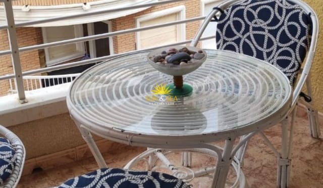 2 makuuhuone Huoneisto vuokrattavana paikassa Playa de los Locos, Torrevieja mukana uima-altaan 
autotalli - 800 € (Ref: 9844655)