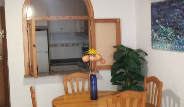 2 makuuhuone Huoneisto vuokrattavana paikassa Playa de los Locos, Torrevieja mukana uima-altaan 
autotalli - 800 € (Ref: 9844655)