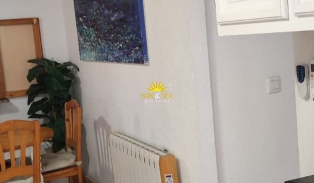 2 makuuhuone Huoneisto vuokrattavana paikassa Playa de los Locos, Torrevieja mukana uima-altaan 
autotalli - 800 € (Ref: 9844655)