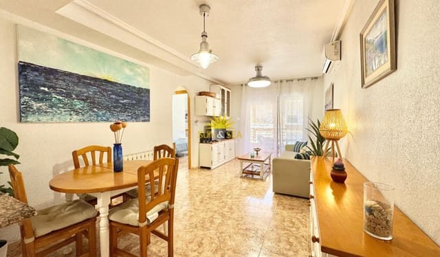 2 makuuhuone Huoneisto vuokrattavana paikassa Playa de los Locos, Torrevieja mukana uima-altaan 
autotalli - 800 € (Ref: 9844655)