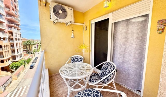 2 makuuhuone Huoneisto vuokrattavana paikassa Playa de los Locos, Torrevieja mukana uima-altaan 
autotalli - 800 € (Ref: 9844655)