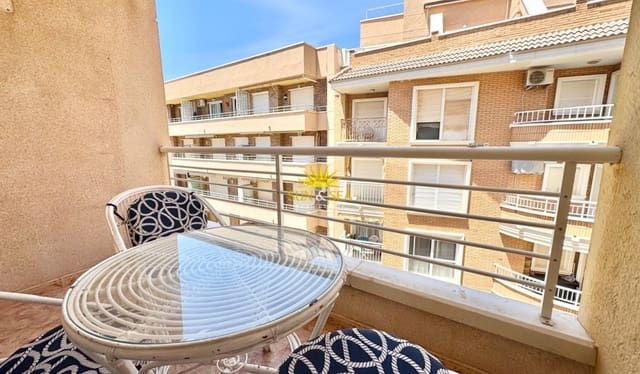 2 makuuhuone Huoneisto vuokrattavana paikassa Playa de los Locos, Torrevieja mukana uima-altaan 
autotalli - 800 € (Ref: 9844655)