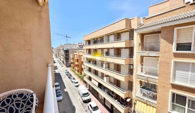 2 makuuhuone Huoneisto vuokrattavana paikassa Playa de los Locos, Torrevieja mukana uima-altaan 
autotalli - 800 € (Ref: 9844655)