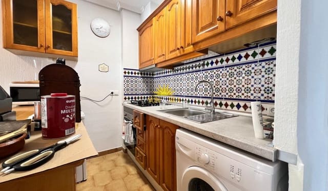 1 soveværelse Lejlighed til leje i Cabo Roig, Orihuela med swimmingpool garage - € 1.000 (Ref: 9844656)