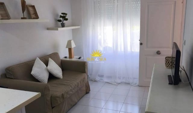 1 quarto Apartamento de Praia para arrendar em Playa de los Náufragos, Torrevieja com piscina - 700 € (Ref: 9847679)
